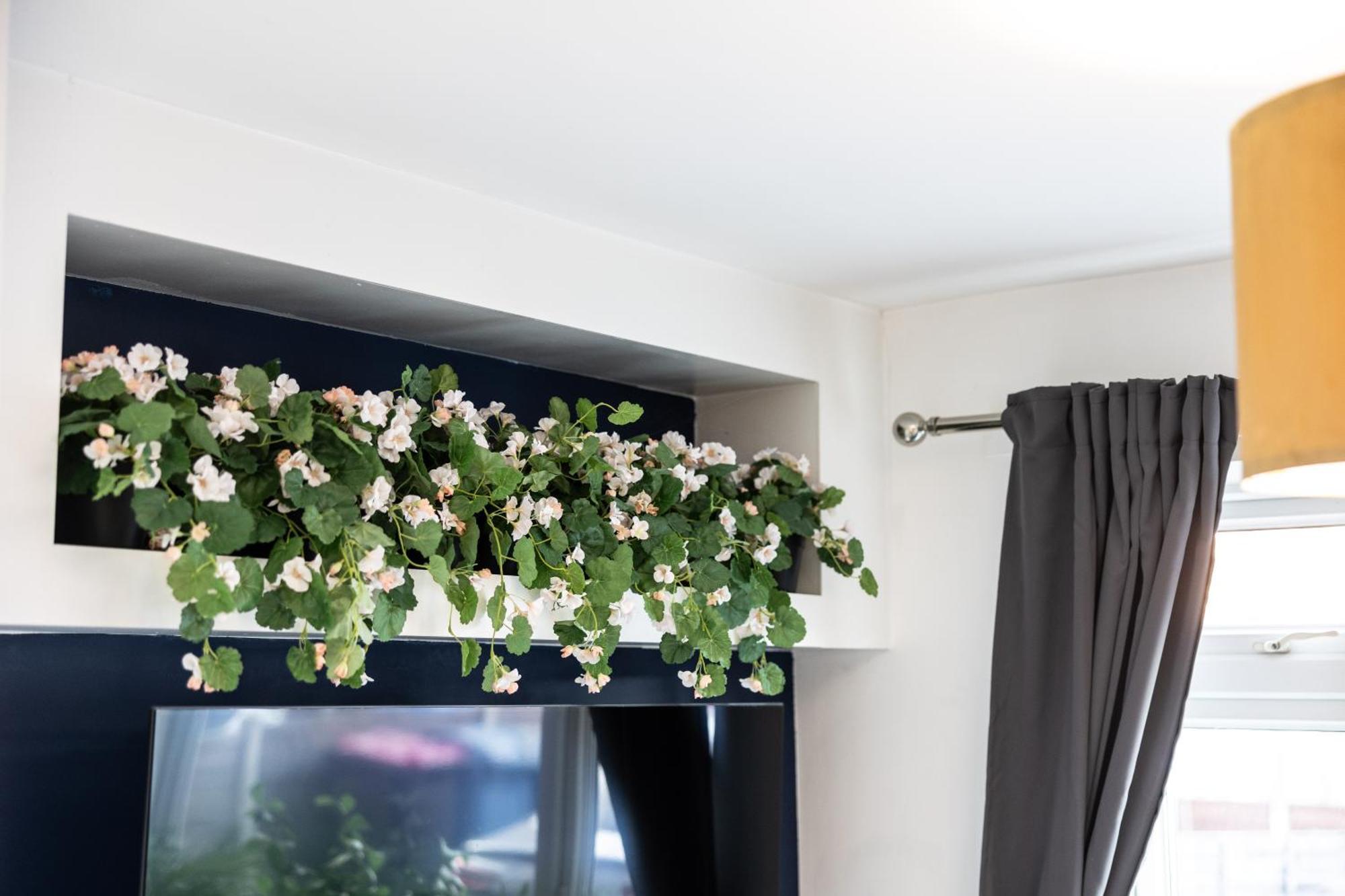 The Heart - Cosy 3 Bedroom House With Double Driveway And Garden In แมนเชสเตอร์ ภายนอก รูปภาพ